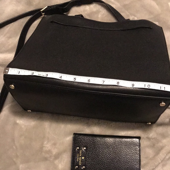 Kate Spade Hayes Street w Bonus card wallet - Picture 9 of 11